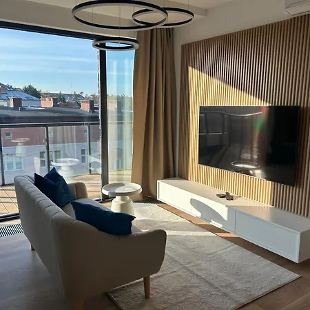 Aloha Neu, Modern, Zentrumsnah