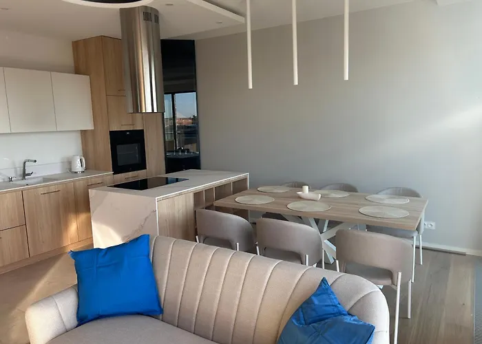 Aloha Neu, Modern, Zentrumsnah